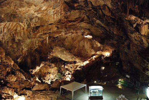 Bossea Cave